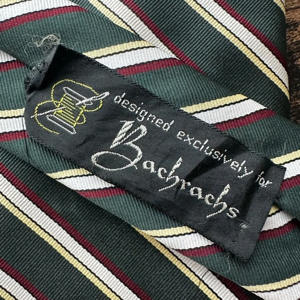 Givenchy Gentlemen Paris Vintage Silk Blend Green Diagonal Stripe Necktie